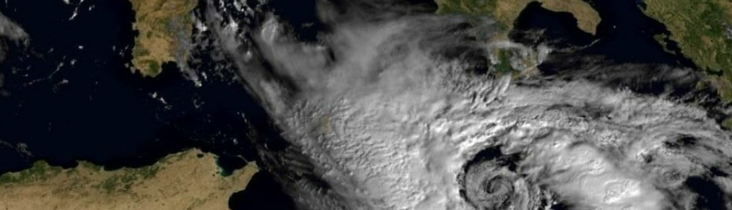 Il "medicane" Apollo, il tifone mediterraneo che ha colpito la Sicilia a fine ottobre 2021 è solo l'ultimo degli eventi meteo estremi che sempre più spesso coinvolgono i territori italiani. In 10 anni la crescita è stata del 17%.