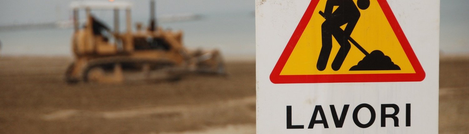 L'ISPRA calcola che ciascun ettaro di terreno libero che viene impermeabilizzato causa tra gli 89.000 e i 109.000€ l’anno di danni per la perdita di servizi ecosistemici.