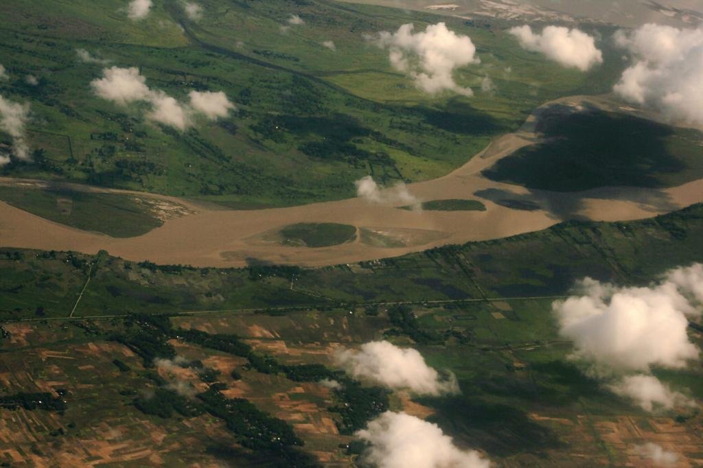 Nello Stato di Assan, nell’India nordorientale, l’erosione interessa quasi 300 chilometri quadrati di suolo superficiale, pari al 31% del totale. Foto: Akarsh Simha CC BY-SA 2.0 DEED Attribution-ShareAlike 2.0 Generic