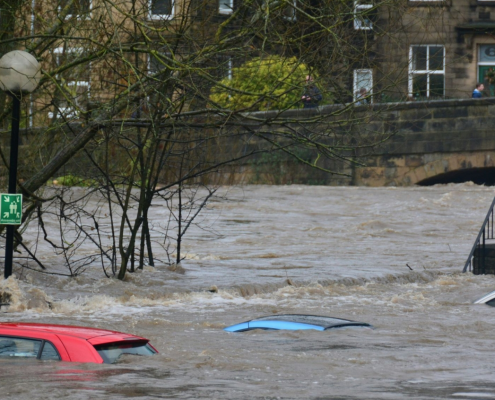 La crisi climatica potrebbe causare perdite di 38.000 miliardi di dollari all’anno nei prossimi 26 anni. FOTO: Chris Gallagher, Unsplash