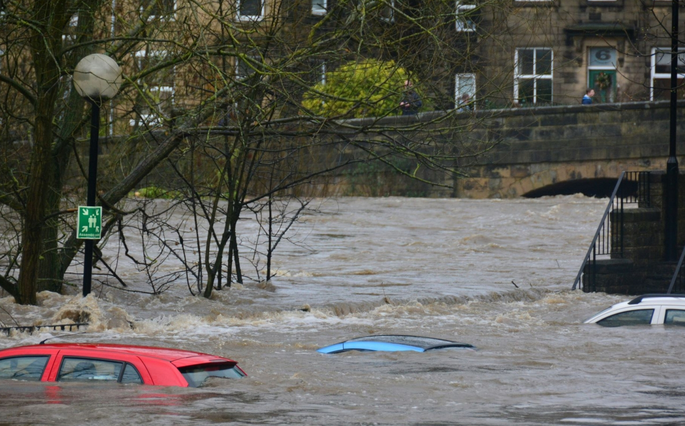 La crisi climatica potrebbe causare perdite di 38.000 miliardi di dollari all’anno nei prossimi 26 anni. FOTO: Chris Gallagher, Unsplash