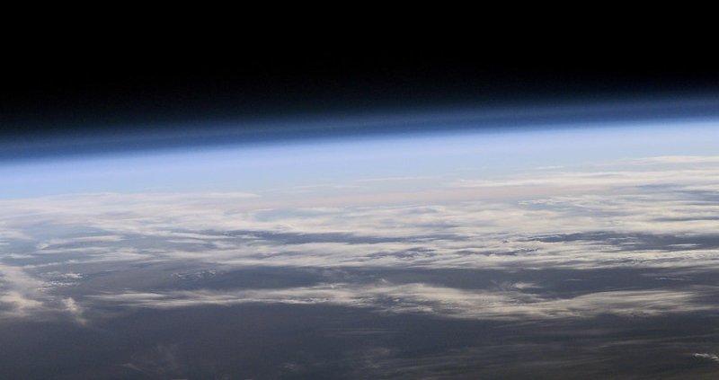 Le pratiche di riduzione del rilascio degli ossidi di azoto non rallentano il processo di ripristino della fascia di ozono nella stratosfera in corso ormai da anni. Foto: NASA ATTRIBUTION-NONCOMMERCIAL 2.0 GENERIC CC BY-NC 2.0 Deed