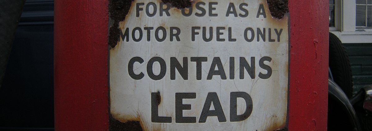 An estimated 29 million American households are still exposed to dangerous levels of lead. Photo: Joe Mabel ATTRIBUTION-SHAREALIKE 3.0 UNPORTED CC BY-SA 3.0 Deed