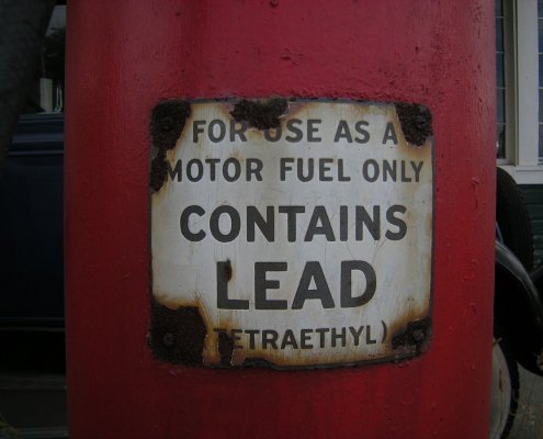 Secondo le stime 29 milioni di famiglie americane sono tuttora esposte a livelli di piombo pericolosi. Foto: Joe Mabel ATTRIBUTION-SHAREALIKE 3.0 UNPORTED CC BY-SA 3.0 Deed