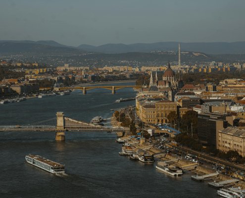 Water and ecosystems are still severely impacted by chemicals from the energy sector and agriculture. Photo: Pexels free for personal and commercial purposes