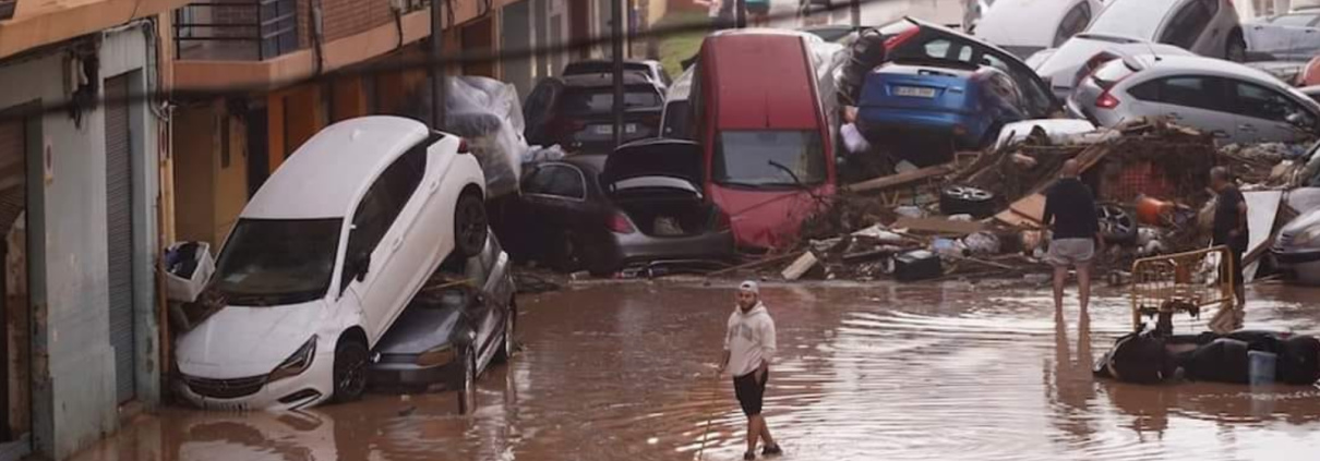 Eventi meteo estremi come quella avvenuta a Valencia il 30 ottobre 2024 sono sempre più frequenti, rendendo quindi urgenti le iniziative che favoriscano la resilienza.