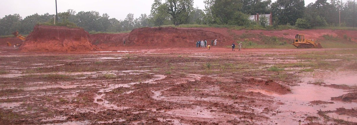 In acidic soils such as red clay soils, the use of rock dust for CO2 capture produces disappointing results. Photo: David Lindbo of the Department of Soil Science at NC State University Attribution 2.0 Generic CC BY 2.0 Deed