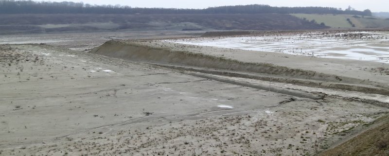 The National Scientific Committee estimates that 1.4 percent of France's soil-more than 750 thousand hectares-is prone to desertification. Photo: iJuliAn Attribution-NonCommercial-ShareAlike 2.0 Generic CC BY-NC-SA 2.0 Deed