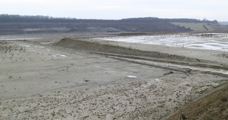 Secondo le stime del Comitato scientifico nazionale, l’1,4% del suolo francese - oltre 750mila ettari - è soggetto a desertificazione. Foto: iJuliAn Attribution-NonCommercial-ShareAlike 2.0 Generic CC BY-NC-SA 2.0 Deed