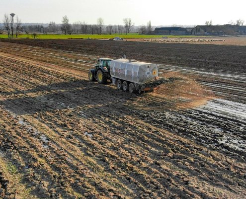 Sfruttare i fanghi di depurazione può portare grandi vantaggi in ambito agricolo. FOTO: Paskvi from Pixabay