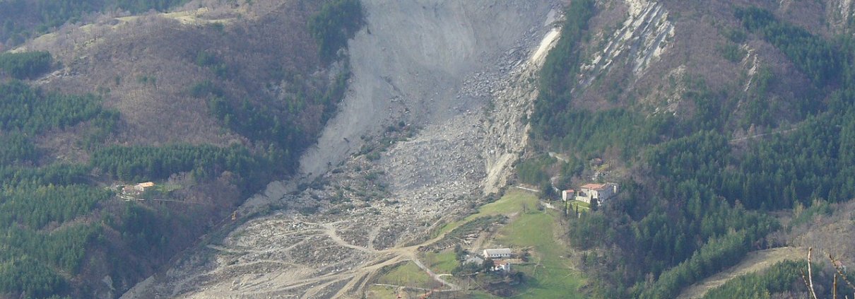 Nel 2024, il 94,5% dei comuni italiani è risultato a rischio frana, alluvione, erosione costiera o valanghe. FOTO: Lamberto Zannotti CC 3.0