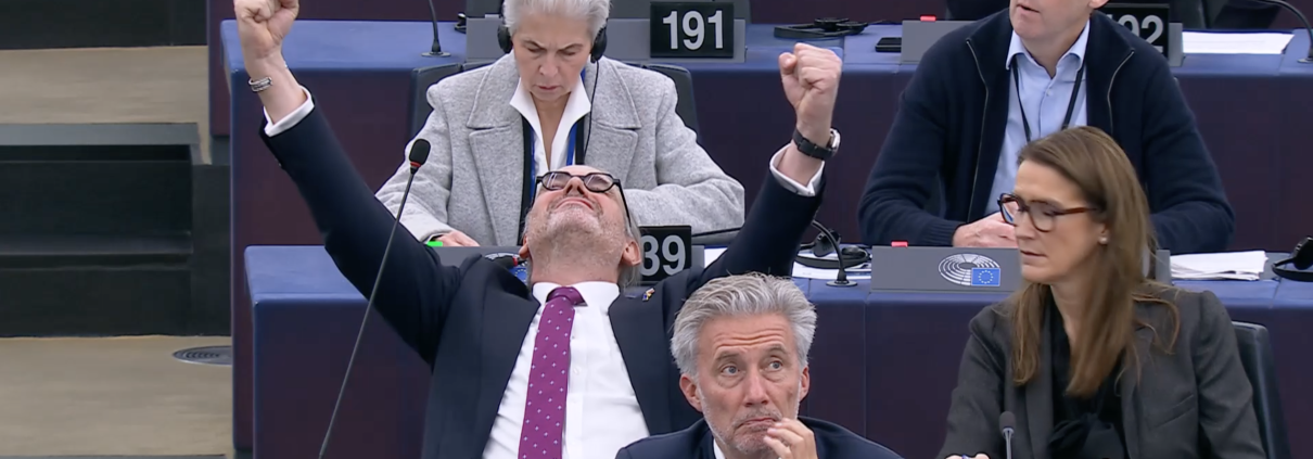 European Parliament Vice President Martin Hojsík, rapporteur for the Soil Monitoring Law, rejoices at the announcement of the European Parliament's favorable vote on the new directive. SOURCE: European Parliament