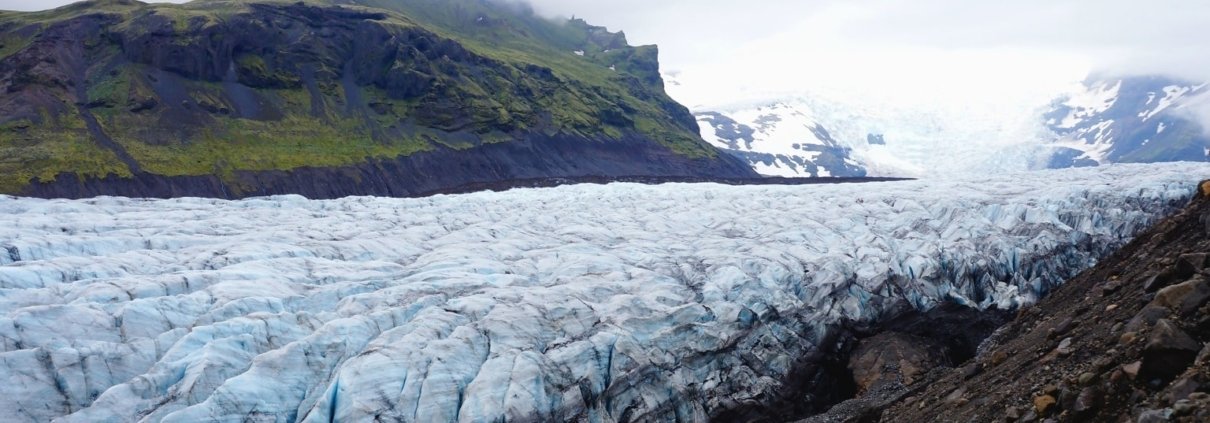 Le micro-sacche d'acqua intrappolate nel ghiaccio accelerano la dissoluzione dei minerali alterando i processi biogeochimici nelle regioni fredde. Foto: PIXNIO public domain Creative Commons Zero CC0 free to use