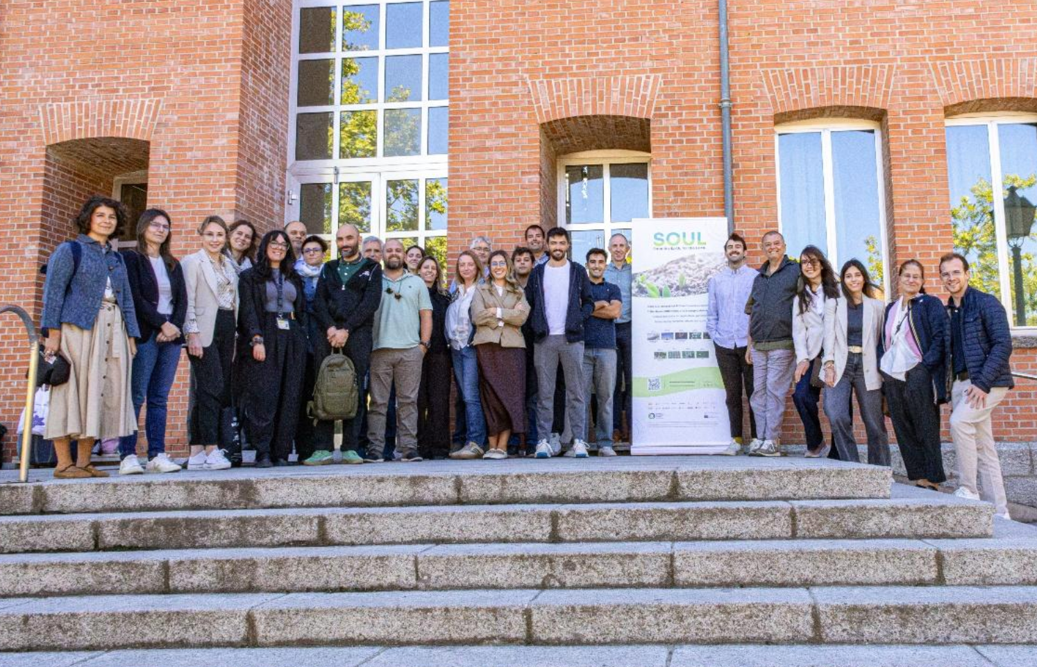 I rappresentanti dei 17 partner del progetto SOUL durante l'incontro a Madrid di inizio ottobre. FOTO: progetto SOUL